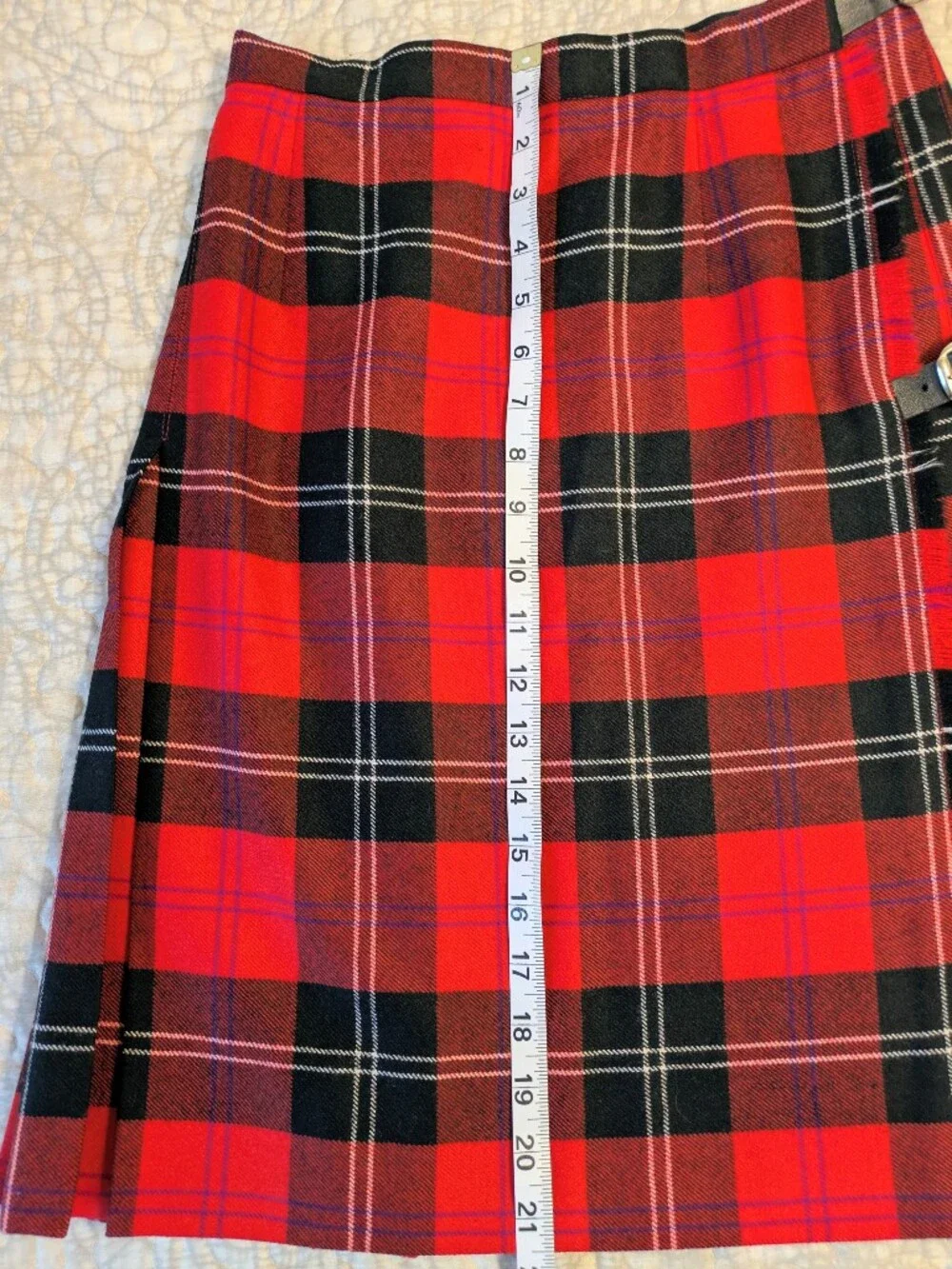 Glengary Scotland Vintage 100% Wool Tartan Wrap Pleated Skirt with Buckle Detail - Picture 6 of 15